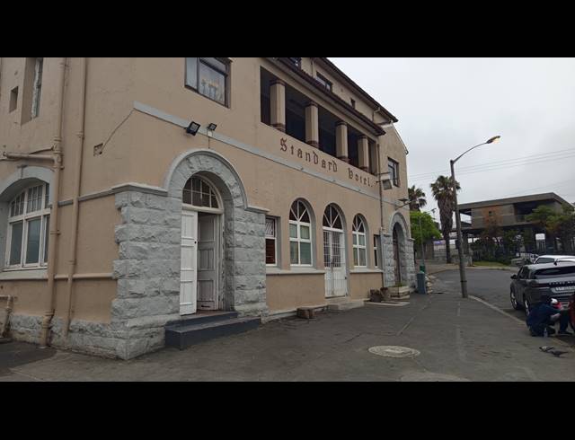 400M² BUSINESS TO LET IN MAITLAND